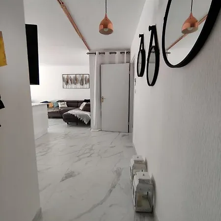 דירה En Exclusivite T3 A 2 Pas Des Plages De St Raphael Saint-Raphaël
